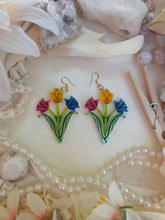 Load image into Gallery viewer, PREORER: 💛🌷✨Pansexual Tulips✨🌷💛