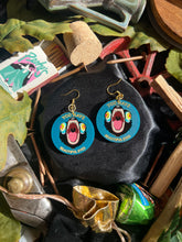 Load image into Gallery viewer, 🐾🍬🌖YOU HAVE BEAUTIFUL EYES🌖🍬🐾
