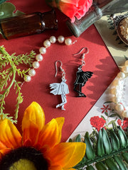 MINIS: Title Sequence