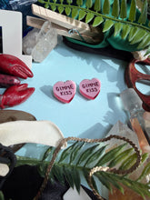 Load image into Gallery viewer, PREORDER: MINI:💙💕🖤GIMME KISS🖤💕💙
