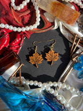 Load image into Gallery viewer, MINI: 🍁🩸🌹A LEAF? FOR ME?🌹🩸🍁
