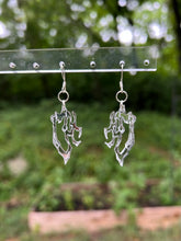 Load image into Gallery viewer, 💫💙🦋RUMI’S EARRINGS🦋💙💫
