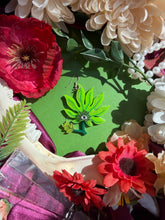 Load image into Gallery viewer, Nature Singles 1
